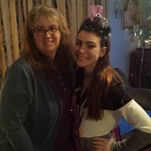 Meet your Posher, Jeanine